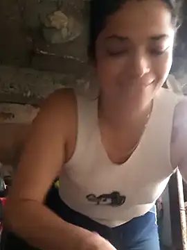 Snapshot of Elvishcassie_ chatting on 7, 3, 2025 Elvishcassie  online show from 7, 3, 2025