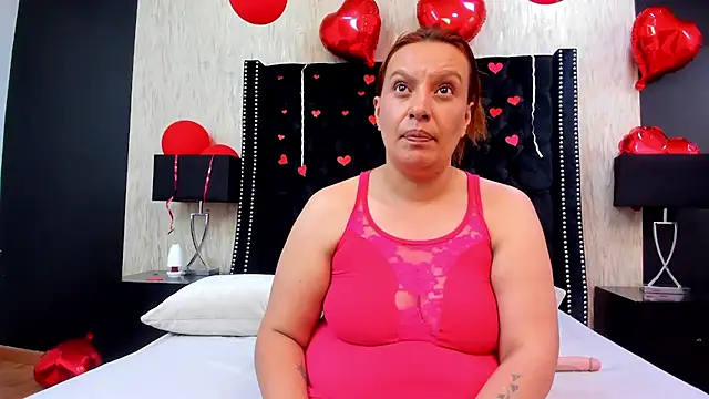 RoxieJackson online show from 9, 2, 2025