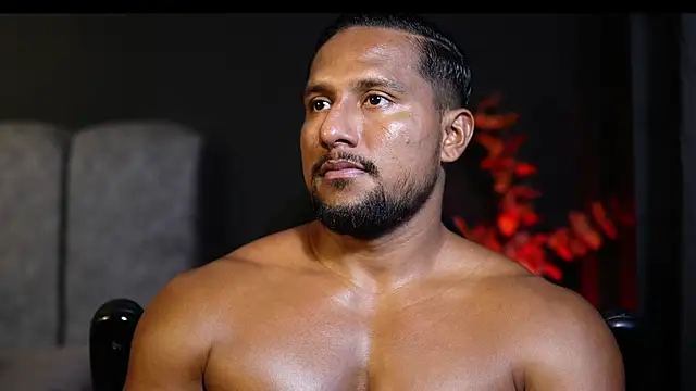 Snapshot of CallumMuscle chatting on 22, 11, 2025 CallumMuscle online show from 22, 11, 2025