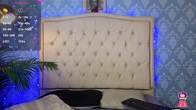 evafoxs online show from 16, 9, 2025