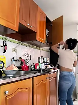 evafoxs online show from 14, 11, 2025