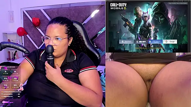 Snapshot of MhiaRey chatting on 26, 2, 2025 MhiaRey online show from 26, 2, 2025