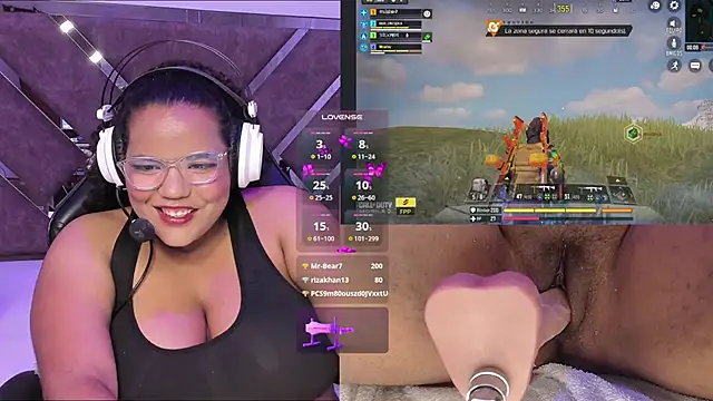 Snapshot of MhiaRey chatting on 15, 3, 2025 MhiaRey online show from 15, 3, 2025