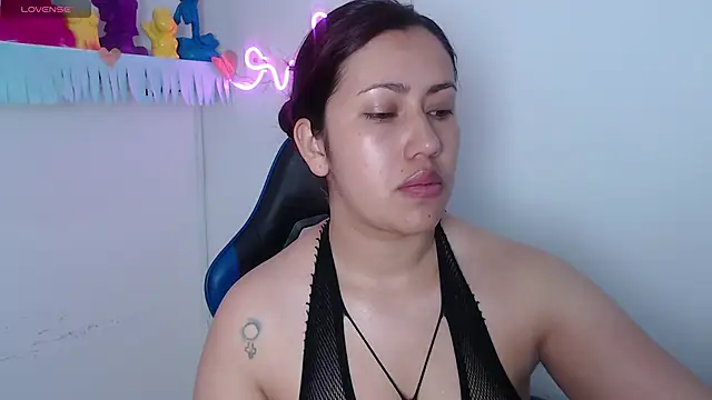 Snapshot of maria_mendoza chatting on 16, 10, 2025 maria mendoza online show from 16, 10, 2025