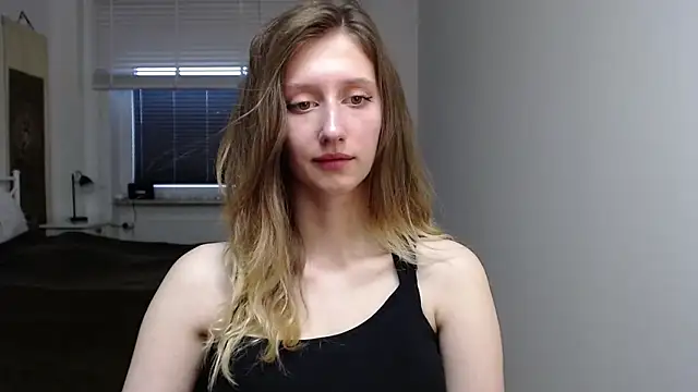 LUNA delight online show from 22, 9, 2025