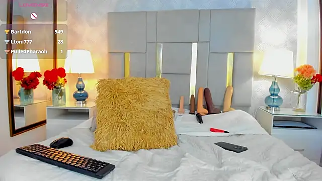 GaleHodge online show from 16, 1, 2025