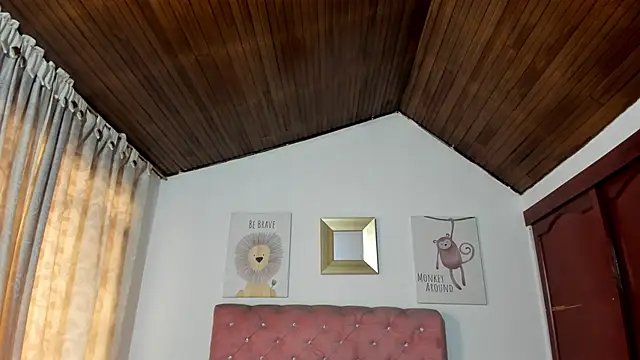 CelessteRedds online show from 7, 4, 2026