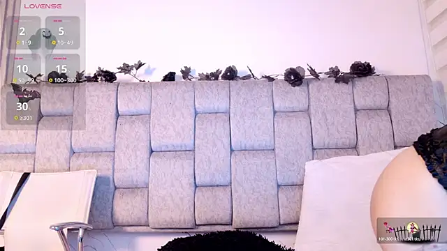 Alice noir online show from 13, 2, 2026