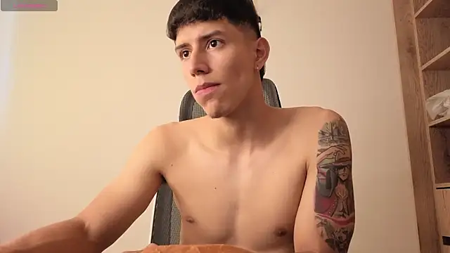 Cristopher23  online show from 22, 9, 2025