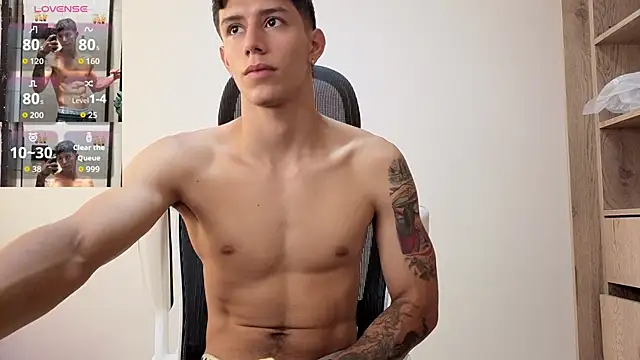 Cristopher23  online show from 8, 10, 2025