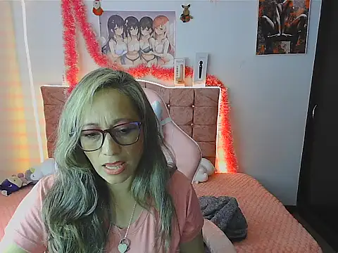 Melanyy 100 online show from 12, 12, 2024