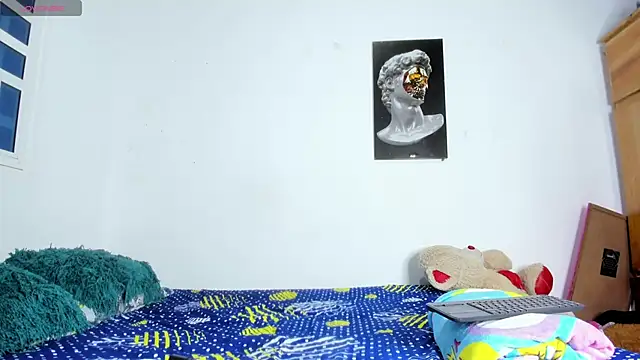 Lilybaudinx96 online show from 20, 11, 2025