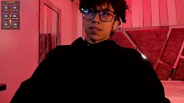 AkazaBoy  online show from 8, 5, 2026