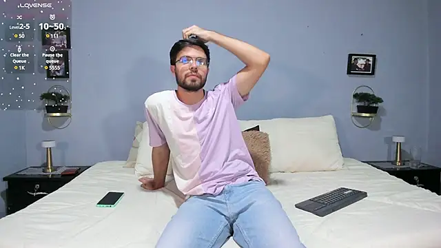 Snapshot of ETHAN_ADAM chatting on 19, 1, 2025 ETHAN ADAM online show from 19, 1, 2025