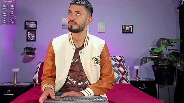 Snapshot of ETHAN_ADAM chatting on 4, 2, 2025 ETHAN ADAM online show from 4, 2, 2025