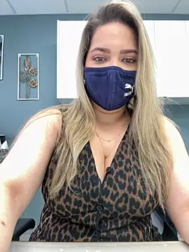 famous indian girl online show from 3, 10, 2025