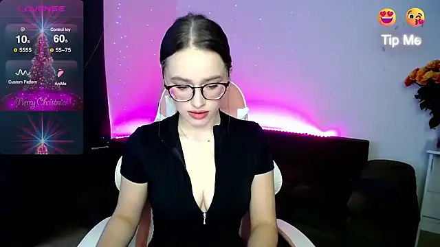 Snapshot of Emillias chatting on 17, 1, 2025 Emillias online show from 17, 1, 2025