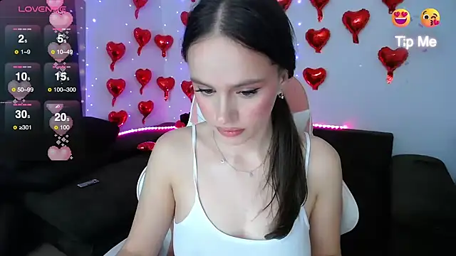 Snapshot of Emillias chatting on 22, 2, 2025 Emillias online show from 22, 2, 2025