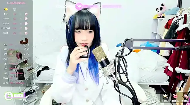 Snapshot of RassieRaph chatting on 28, 12, 2024 RassieRaph online show from 28, 12, 2024