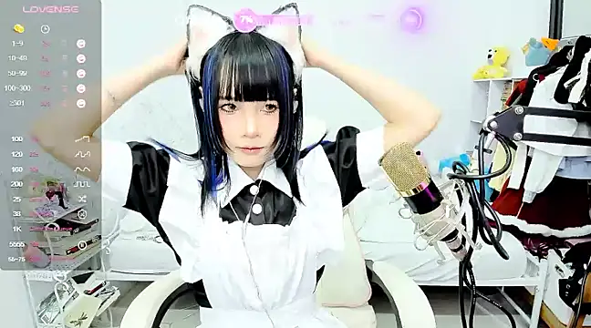 Snapshot of RassieRaph chatting on 30, 12, 2024 RassieRaph online show from 30, 12, 2024