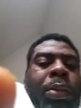 Snapshot of SLOWSTRO chatting on 13, 2, 2025 SLOWSTRO online show from 13, 2, 2025