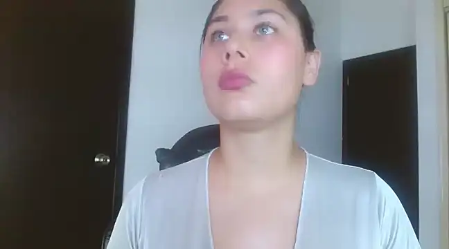pamela fox03 online show from 8, 3, 2025