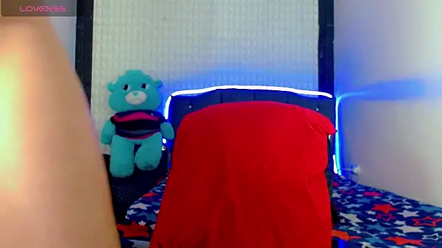 Snapshot of Hellen_moons__ chatting on 1, 3, 2025 Hellen moons online show from 1, 3, 2025