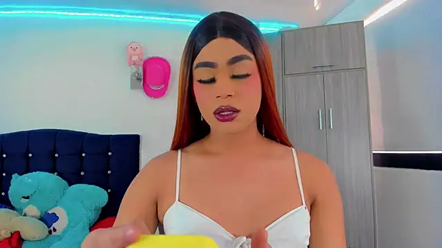 Snapshot of Hellen_moons__ chatting on 8, 10, 2025 Hellen moons online show from 8, 10, 2025