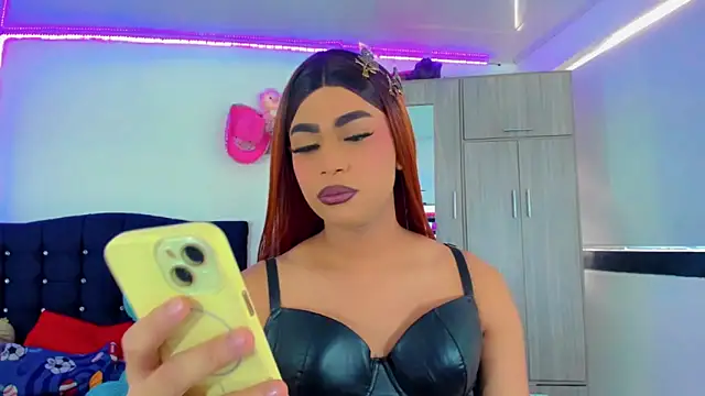 Snapshot of Hellen_moons__ chatting on 20, 10, 2025 Hellen moons online show from 20, 10, 2025