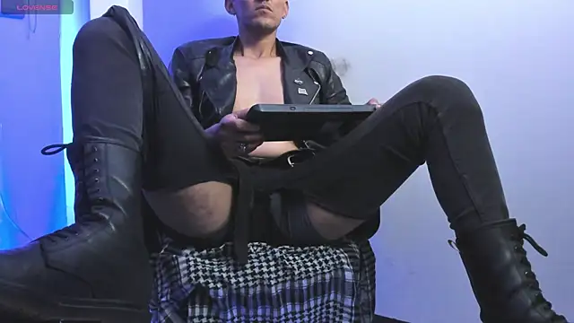 enzopratt online show from 27, 2, 2025