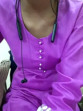 Snapshot of Aradhna_cute chatting on 14, 1, 2025 Aradhna cute online show from 14, 1, 2025