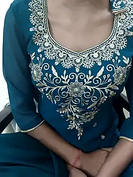 Snapshot of Aradhna_cute chatting on 17, 1, 2025 Aradhna cute online show from 17, 1, 2025