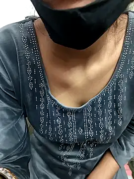 Snapshot of Aradhna_cute chatting on 20, 1, 2025 Aradhna cute online show from 20, 1, 2025