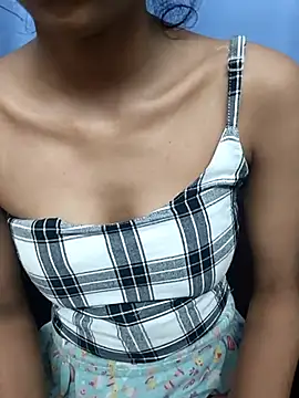 Snapshot of Aradhna_cute chatting on 24, 2, 2025 Aradhna cute online show from 24, 2, 2025