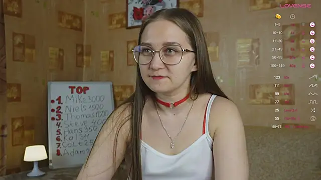 Miatiny online show from 5, 2, 2025