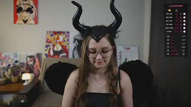 Miatiny online show from 6, 11, 2025