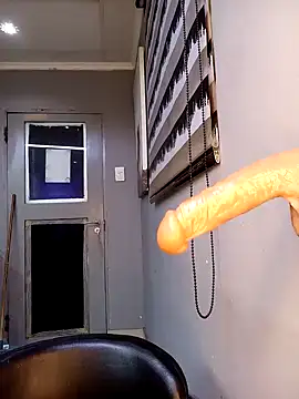 DickDiva1 online show from 23, 2, 2025