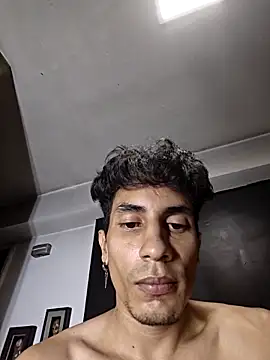 Snapshot of divinityros chatting on 13, 10, 2025 divinityros online show from 13, 10, 2025