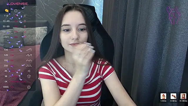 Alice Weiss online show from 7, 7, 2026
