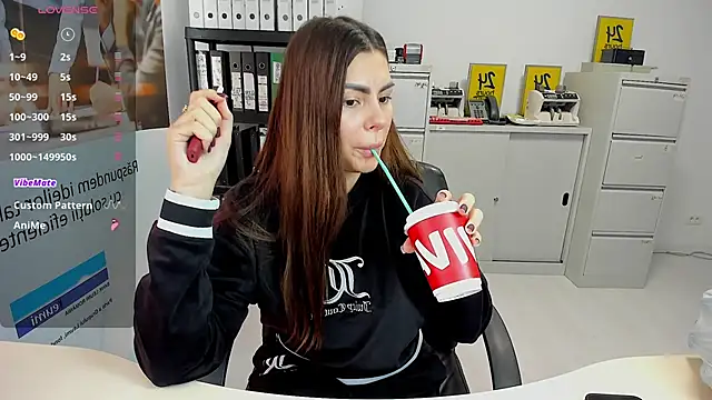 kilenyapatrice online show from 5, 3, 2025