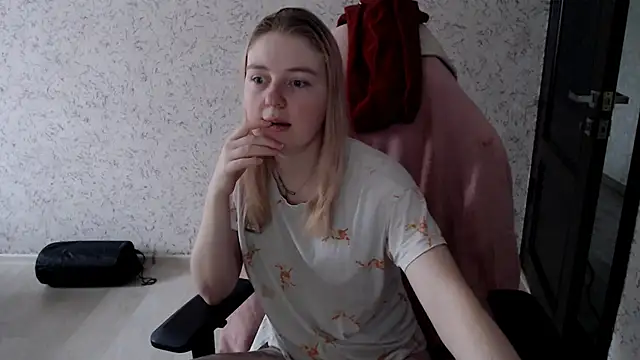 EvaAndLilith online show from 11, 2, 2025