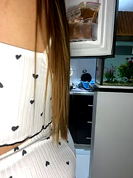 Shianrose online show from 7, 10, 2025