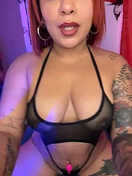 EmmaHot online show from 16, 4, 2026