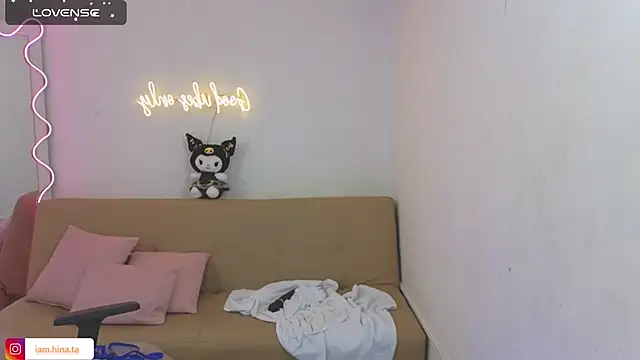 Snapshot of hina_tay chatting on 6, 2, 2025 hina tay online show from 6, 2, 2025