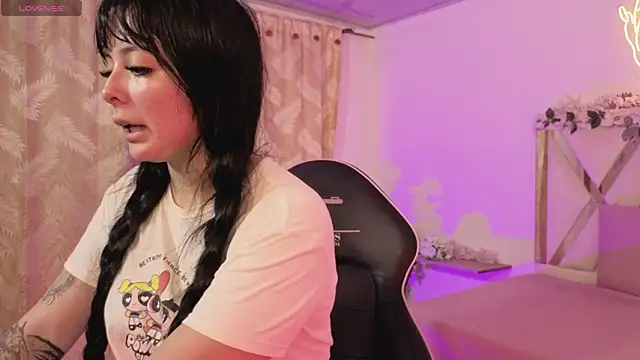 hina tay online show from 24, 3, 2026