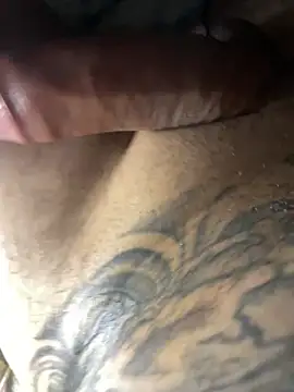 ElLechero214 online show from 5, 4, 2026