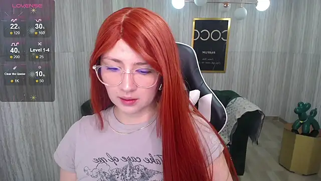 Snapshot of Rachel_t_ chatting on 5, 12, 2024 Rachel t online show from 5, 12, 2024