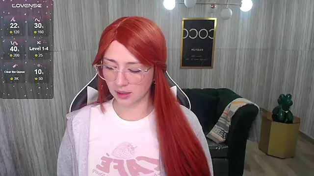 Snapshot of Rachel_t_ chatting on 22, 12, 2024 Rachel t online show from 22, 12, 2024