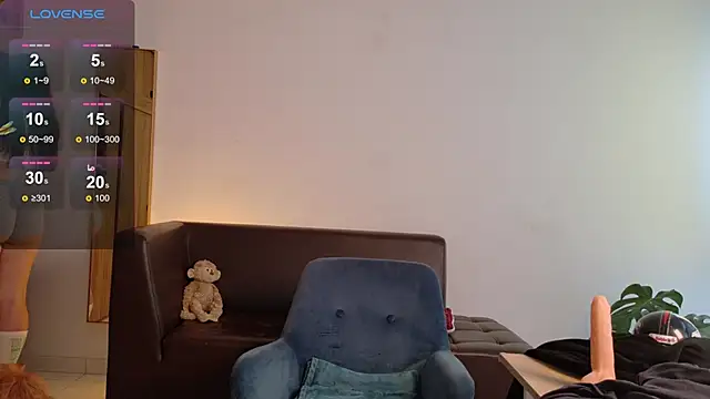 Snapshot of Rachel_t_ chatting on 15, 2, 2025 Rachel t online show from 15, 2, 2025
