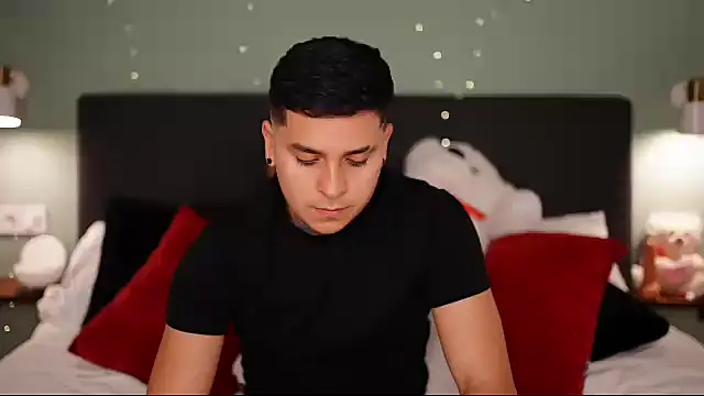 Snapshot of crazyrabbits chatting on 12, 2, 2025 crazyrabbits online show from 12, 2, 2025